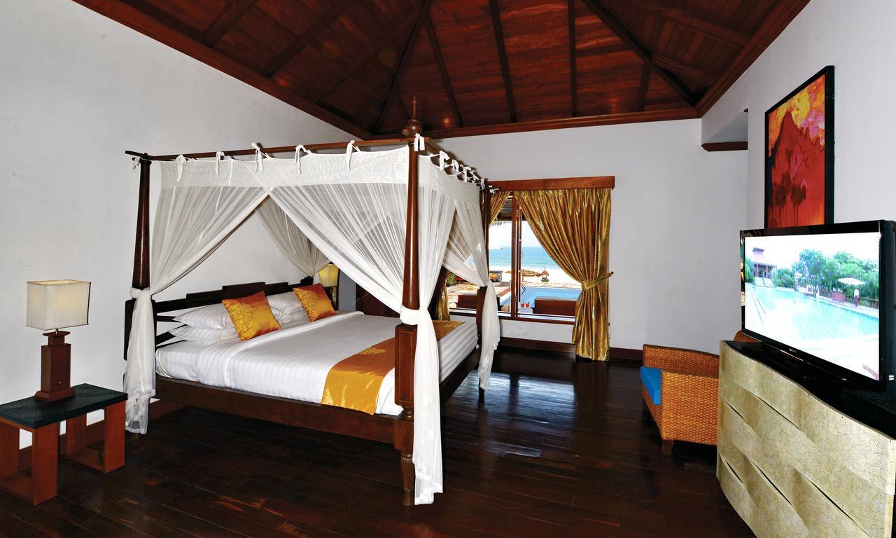 Aureum Palace Hotel & Resort Ngwe Saung Ngwesaung Exterior foto
