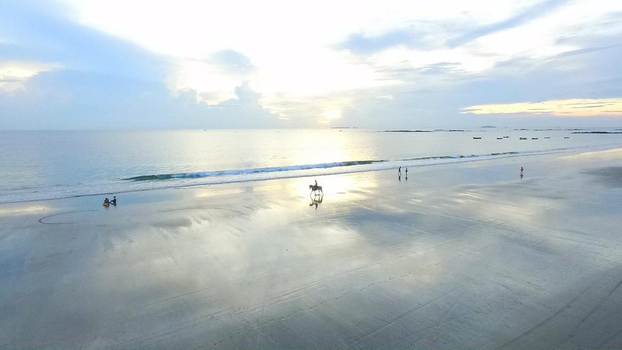 Aureum Palace Hotel & Resort Ngwe Saung Ngwesaung Exterior foto
